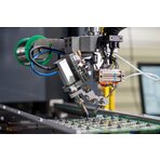 Automatyzacja „innych” zadań w linii produkcji elektroniki